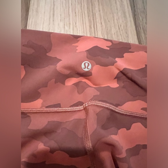 Lululemon Align Pants 25” - Size 4 - Picture 2 of 6